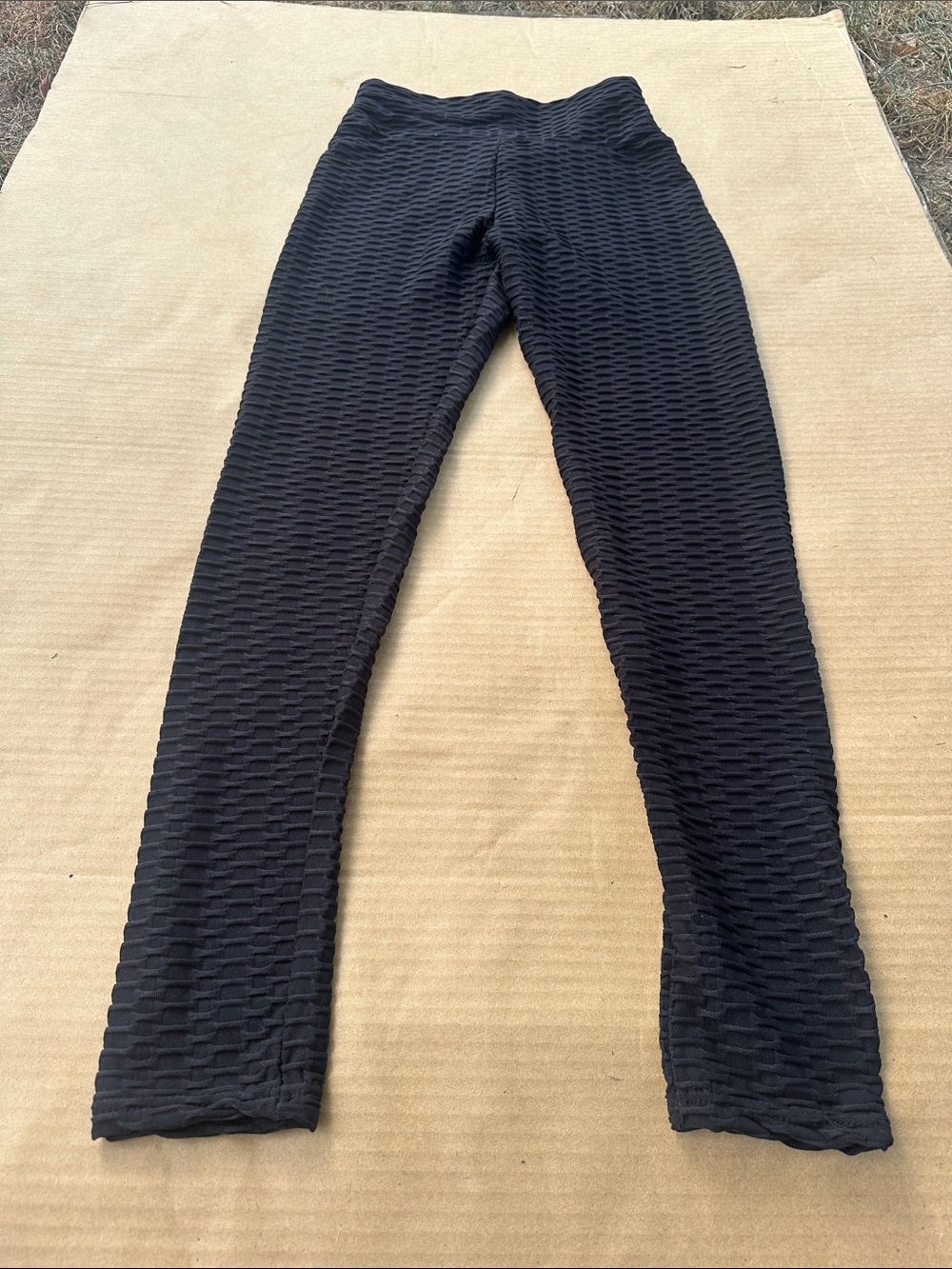 Women’s Black Textured Leggings - Versatile Everyday Style